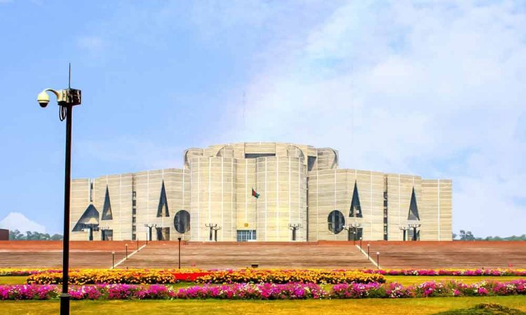 লড়াইয়ে ১৯৬৭ প্রার্থী,৩০৫ জনের প্রার্থিতা প্রত্যাহার