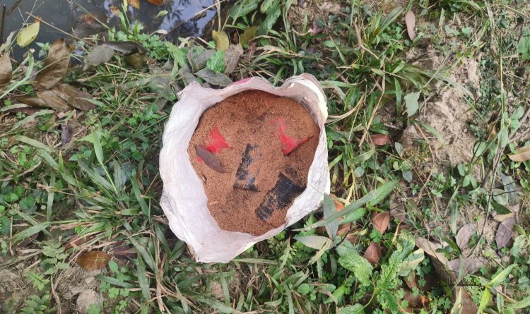 চাঁপাইনবাবগঞ্জে ককটেল উদ্ধার