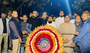 চাঁপাইনবাবগঞ্জে ভাষা শহীদদের প্রতি প্রশাসনসহ বিভিন্ন সংগঠনের শ্রদ্ধা