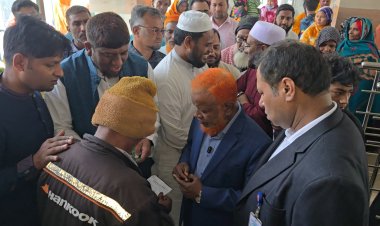 চাঁপাইনবাবগঞ্জ সদর হাসপাতাল পরিদর্শন করলেন এমপি বুলবুল