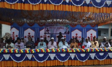 নওগাঁয় বদলগাছীত ডেকোরেটর শ্রমিক ইউনিয়নের ইফতার মাহফিল