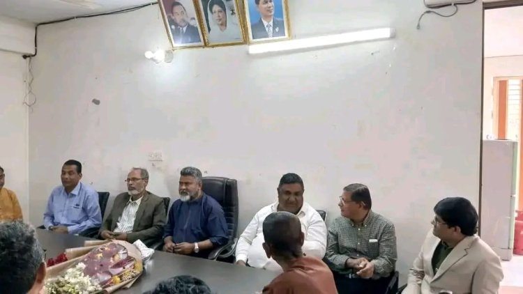 নওগাঁয় সনাতন ধর্মাবলম্বীদের সঙ্গে এমপির মতবিনিময়