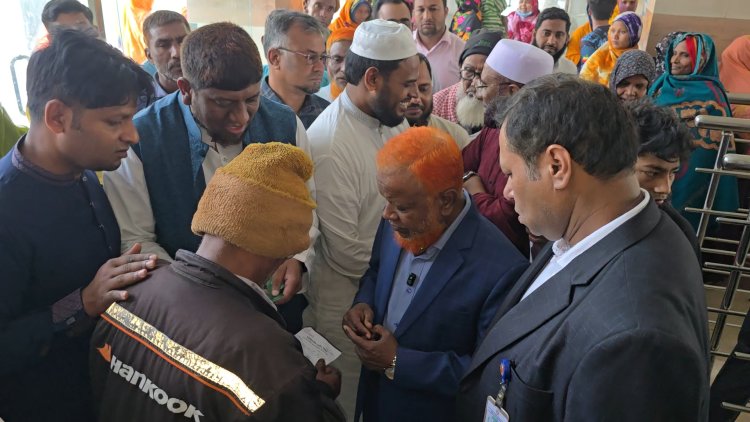 চাঁপাইনবাবগঞ্জ সদর হাসপাতাল পরিদর্শন করলেন এমপি বুলবুল