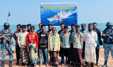 সেন্ট মার্টিনে ১৫ মানবপাচারকারী আটক-নারী-শিশুসহ উদ্ধার ১৫৩