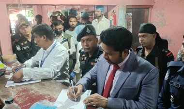 চাঁপাইনবাবগঞ্জে যৌথ অভিযানে দুই হোটেল রেস্টুরেন্টকে জরিমানা