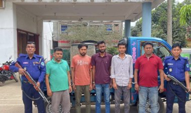 বুড়িচংয়ে ৫০০ লিটার চোরাই ডিজেলসহ ৫জন গ্রেপ্তার