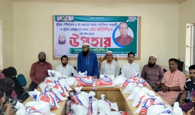 বুড়িচংয়ে অর্ধশতাধিক অসহায়দের মাঝে চাল বিতরণ