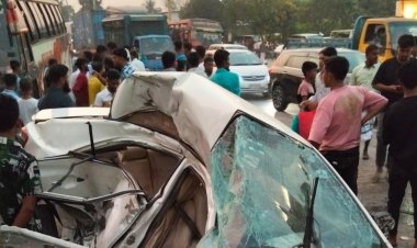 বুড়িচংয়ে বাস–প্রাইভেটকার সংঘর্ষে নিহত-৫