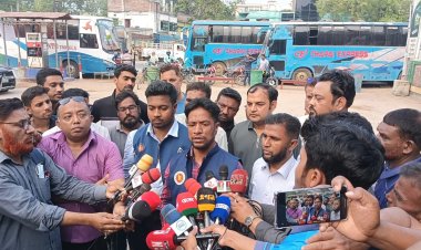 চাঁপাইনবাবগঞ্জে ফিলিং স্টেশন পরিদর্শনে বিএসটিআই কর্মকর্তারা