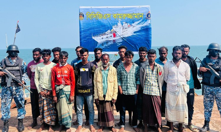 সেন্ট মার্টিনে ১৫ মানবপাচারকারী আটক-নারী-শিশুসহ উদ্ধার ১৫৩