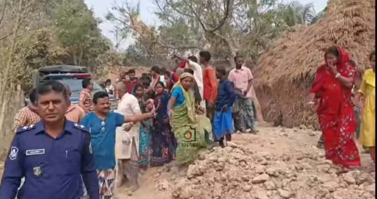 নিয়ামতপুরে খাস পুকুরে মাছ ধরাকে কেন্দ্র করে সংঘর্ষ,আহত একাধিক