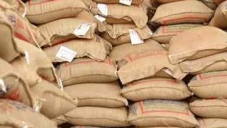 চাঁপাইনবাবগঞ্জ জেলায় ঈদ উপলক্ষে ভিজিএফ চাল পাবে ২ লাখ দরিদ্র পরিবার