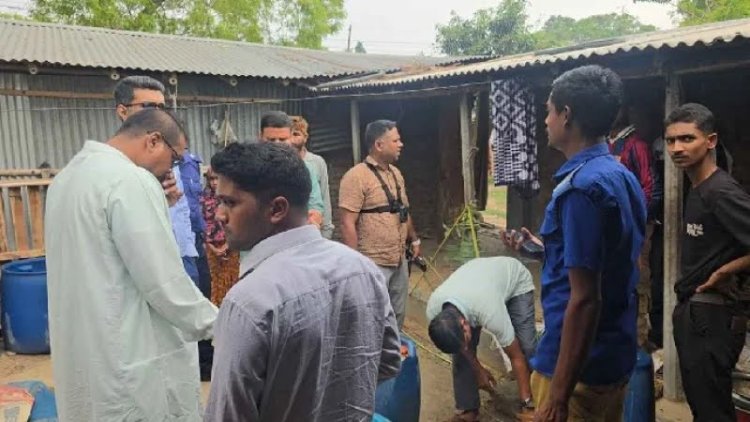 চাঁপাইনবাবগঞ্জে টয়লেটে মিললো ডিজেল