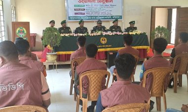 ক্ষুধা দারিদ্র ও অপরাধমুক্ত বাংলাদেশ গড়ার লক্ষে আনসার বাহিনী কাজ করে যাচ্ছে:বরিশাল রেঞ্জ কমান্ডার  ‎