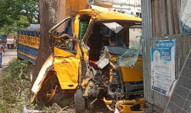 দুমকীতে ভয়াবহ সড়ক দুর্ঘটনায় একজন নিহত