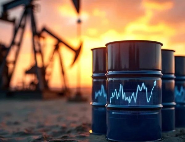 বিকল্প পথে সৌদি থেকে চট্টগ্রামে আসছে আরও এক লাখ টন তেল