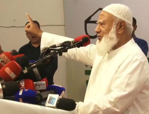 সংসদ মানুক আর না মানুক,গণভোটের রায় বাস্তবায়ন করব:জামায়াত আমির