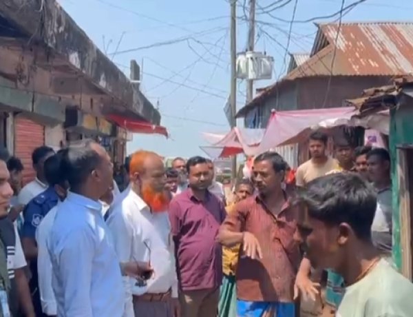 নাসিরনগরে মোবাইল কোর্টে অবৈধ স্থাপনা উচ্ছেদ ও জরিমানা