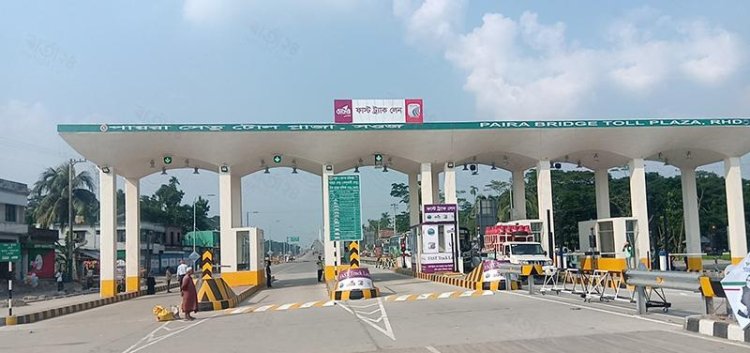 ‎পাঁচ শত টাকার ঘুষ নেওয়ায় এক কর্মচারী বরখাস্ত