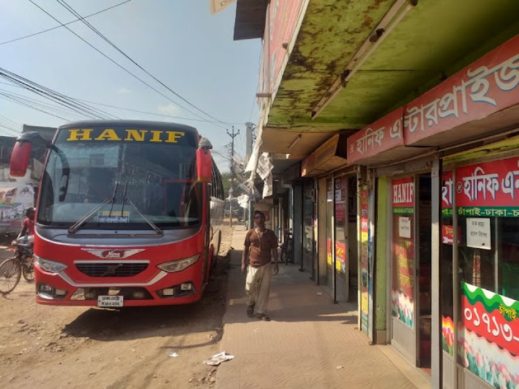 চাঁপাইনবাবগঞ্জে ২৪ ঘণ্টা পর দূরপাল্লার বাস চলাচল শুরু