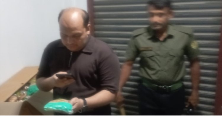 স্কুল ফিডিংয়ে খাবার খেয়ে অসুস্থ ২০ শিক্ষার্থী,অতঃপর সরবরাহকারী প্রতিষ্ঠানকে জরিমানা