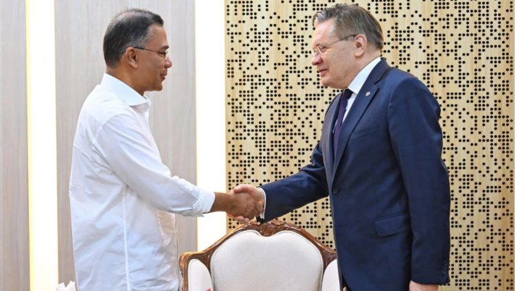 প্রধানমন্ত্রীর সঙ্গে রোসাটম মহাপরিচালকের সৌজন্য সাক্ষাৎ