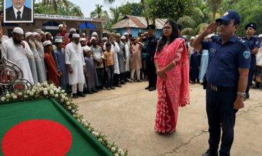 রাষ্ট্রীয় মর্যাদায় চিরনিদ্রায় শায়িত বুড়িচংয়ের বীর মুক্তিযোদ্ধা খালেক