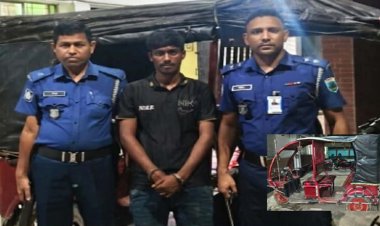 চাঁপাইনবাবগঞ্জে মডেল মসজিদ থেকে চুরি অটোরিকশা উদ্ধার,গ্রেপ্তার-৩