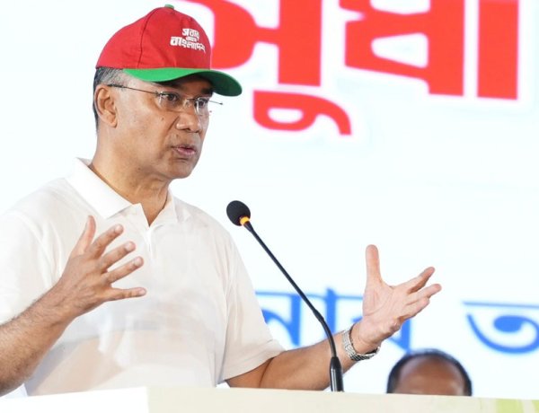 জলাবদ্ধতা নিরসনে খাল খনন করছে সরকার : প্রধানমন্ত্রী