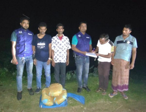 বুড়িচংয়ে গাঁজাসহ দুই মাদক কারবারি গ্রেফতার