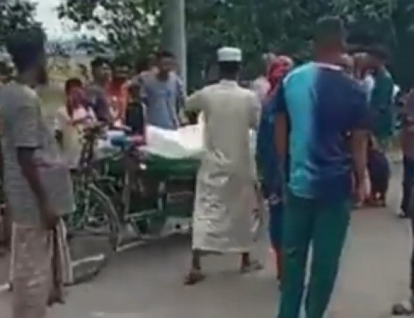 শেরপুরে বাসের ধাক্কায় ট্রাক্টর চালক নিহত
