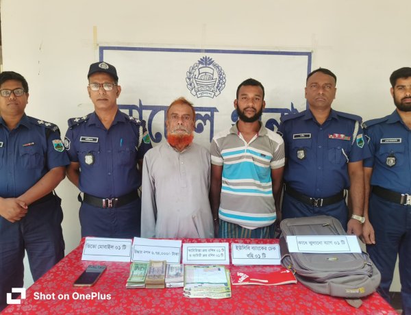 নাচোলে আলোচিত প্রতারণা উদঘাটন করলেন ওসি সুকোমল চন্দ্র দেবনাথ