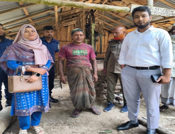 চাঁপাইনবাবগঞ্জে অবৈধ করাত-কলের বিরুদ্ধে অভিযান