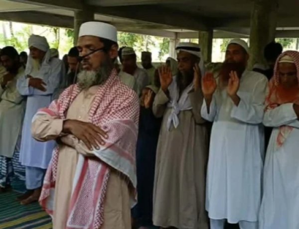 চাঁপাইনবাবগঞ্জে কয়েকটি গ্রামে ঈদুল আজহার নামাজ আদায়