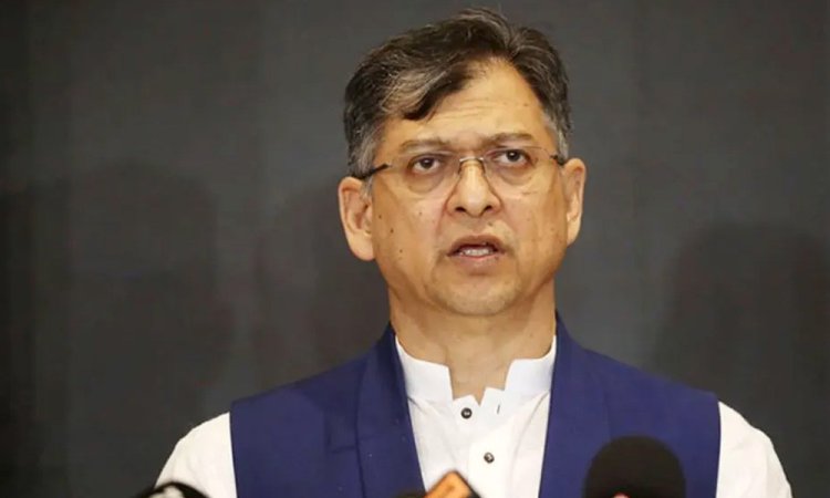 নিরপরাধ কেউ যেন হয়রানির শিকার না হয় : পুলিশকে স্বরাষ্ট্রমন্ত্রী
