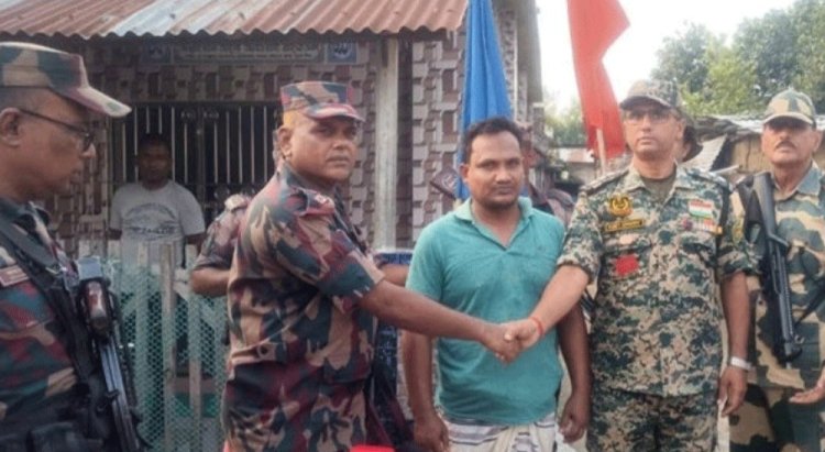 হিলি সীমান্তে অনুপ্রবেশের দায়ে আটক বাংলাদেশিকে ফেরত দিল বিএসএফ