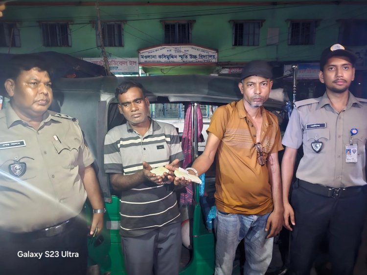 পাবনায় ইয়াবাসহ দুই মাদক কারবারি আটক