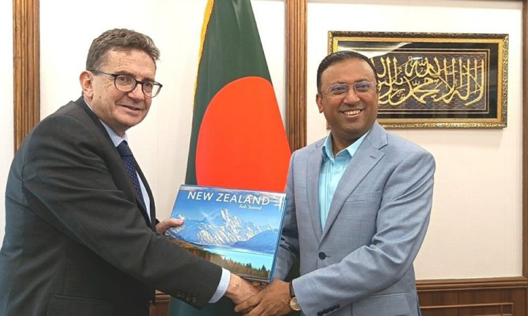 প্রধানমন্ত্রীর পররাষ্ট্র উপদেষ্টার সঙ্গে নিউজিল্যান্ড হাইকমিশনারের সৌজন্য সাক্ষাৎ