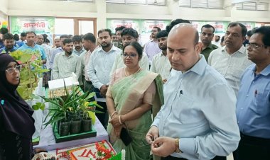 নাচেলে বিজ্ঞান উদ্ভাবনী সেমিনার ও প্রদর্শনীর উদ্বোধন