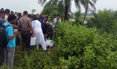 নওগাঁয় শিক্ষকের মরদেহ উদ্ধার,পরিবারের দাবি পরিকল্পিত হত্যা 