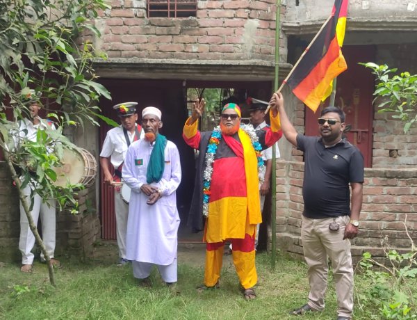 ২০২৬ বিশ্বকাপ সামনে রেখে সাড়ে সাত কি:মিটার দীর্ঘ জার্মানির পতাকা তৈরি