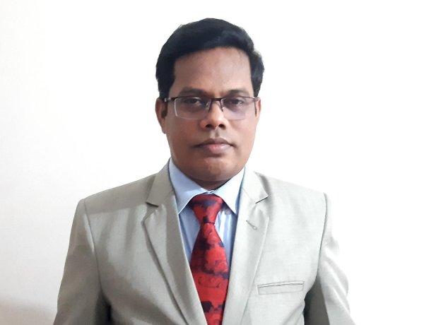 ভালো হওয়ার জন্য শেকড়ে সন্ধান: সামাজিক অবক্ষয় রোধে সমন্বিত উদ্যোগের সময় এখনই