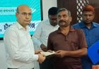 চাঁপাইনবাবগঞ্জে অসহায় ও হতদরিদ্র ১৭০ জনের মাঝে আর্থিক সহায়তা