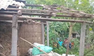 চাঁপাইনবাবগঞ্জে বসতবাড়িতে ককটেল বিস্ফোরণ