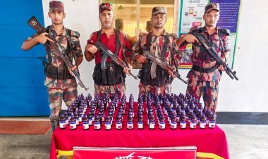 শিবগঞ্জে ভারতীয় নেশাজাতীয় এস্কাফ সিরাপ আটক