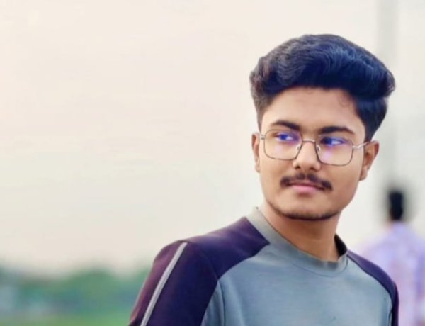 চাঁপাইনবাবগঞ্জে ট্রাকের ধাক্কায় এক কিশোর নিহত