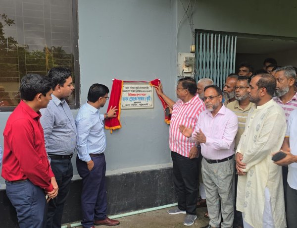 আমি আপনাদের সেবক,সবসময় আপনাদের পাশে থাকতে চাই-স্নেহাংশু সরকার কুট্টি  ‎