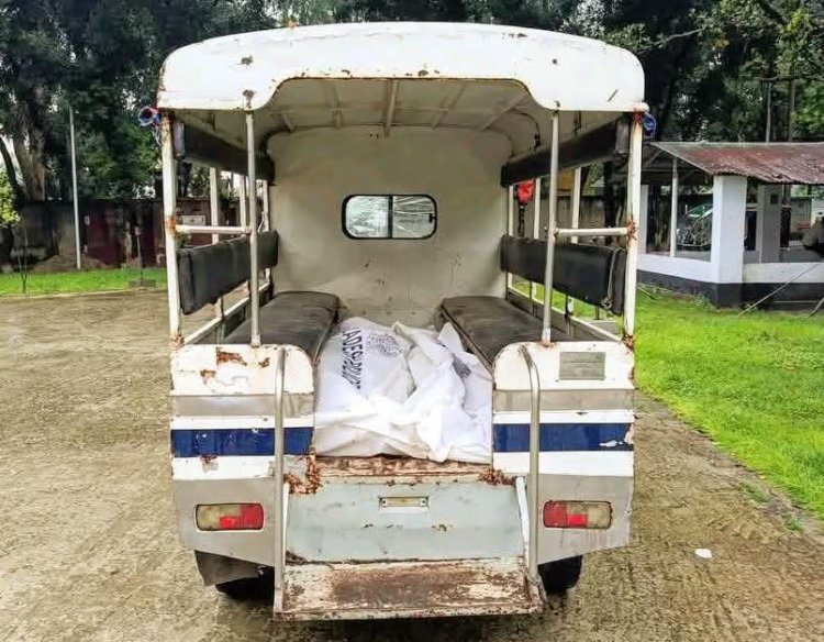 নওগাঁয় এক দম্পতির মরদেহ উদ্ধার 