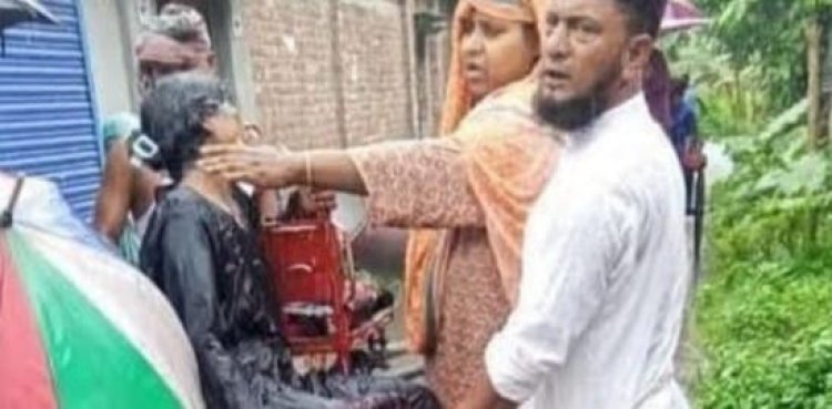 নওগাঁয় দুটি ভ্যানের মুখোমুখি সংঘর্ষে গৃহবধূর পা বিচ্ছিন্ন
