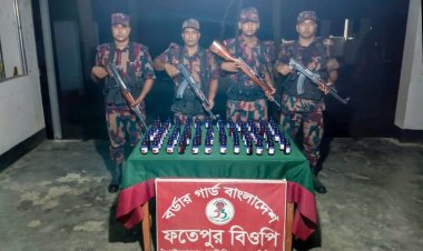 চাঁপাইনবাবগঞ্জ সীমান্তে ভারতীয় নেশা সিরাপ জব্দ